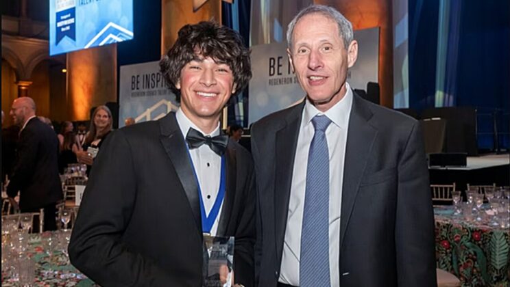 The High Schooler Who Found 1.5 Million Hidden Objects in Space: The Story of Matteo Paz and His Cosmic Algorithm