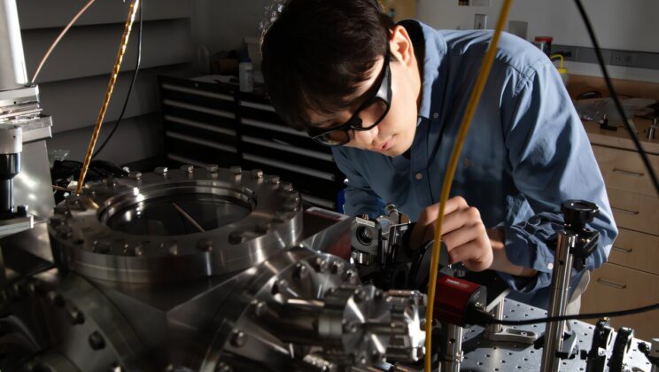 Is Gravity Quantum? The Mechanical Dance at the Edge of the Universe