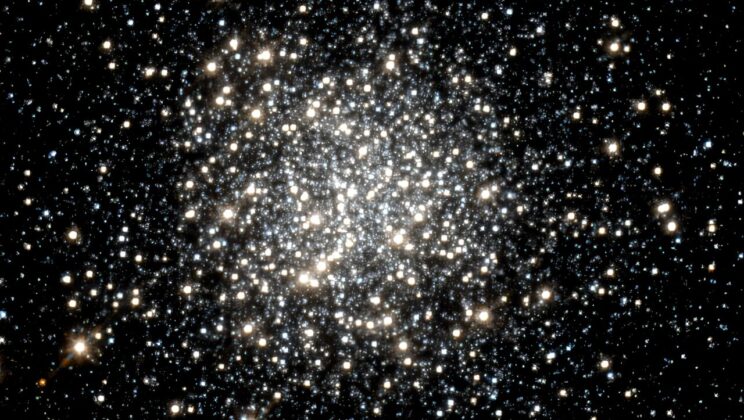 Hubble Uncovers Secrets of a 12.8-Billion-Year-Old Star Cluster in the Large Magellanic Cloud