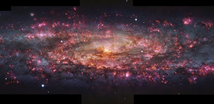 Astronomers Capture the Most Detailed Thousand Color Image of a Nearby Galaxy