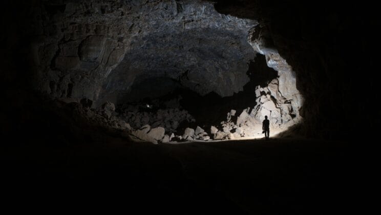 10,000 Years Ago People Lived in Lava Tubes Beneath Arabia’s Sands