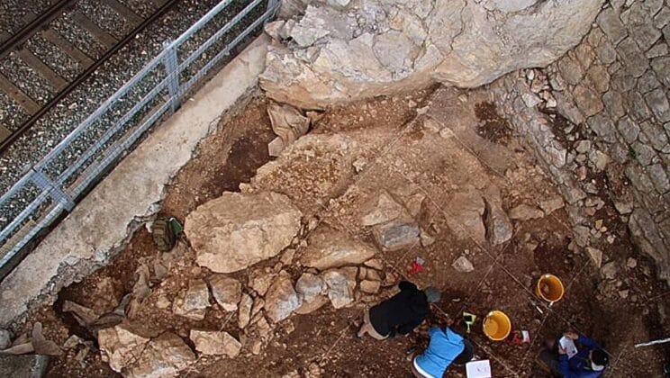 The Cave That Proves Neanderthals Were Far More Human Than We Believed