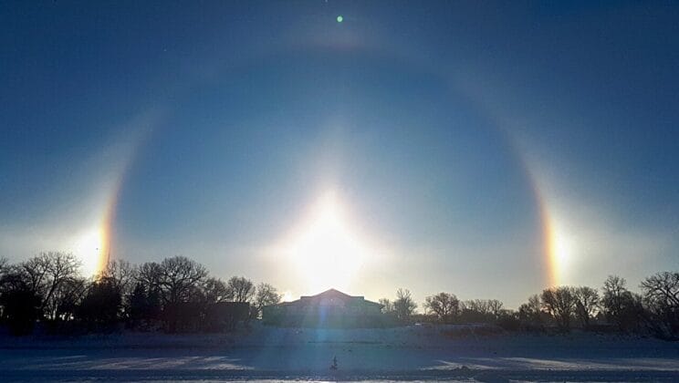 Winds of Quartz Paint Alien Skies with Sundogs Light Years Away