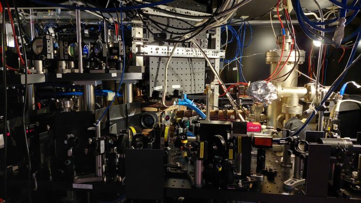 Scientists Revealed Hidden Quantum Worlds Using a ‘Magnifying Laser’—You Won’t Believe What They Found