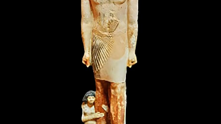 Was This Statue Abandoned by Tomb Robbers? Archaeologists Reveal Its Secrets