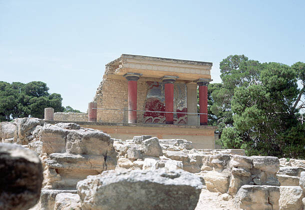 The Minoans: Builders of Knossos and Creators of Myth