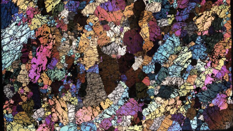 Scientists Discover Continents Are Slowly Peeling Away Beneath the Oceans