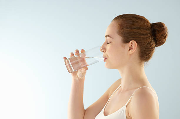 Can Drinking More Water Help You Lose Weight? What the Science Actually Says