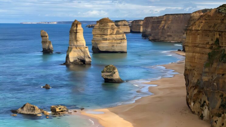 Giant Tectonic Elevators Hoisted the Twelve Apostles Out of the Ancient Ocean