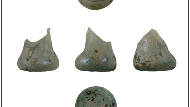 Ancient Glass Bottle Found in York May Be the First Egyptian Kohl Container Ever Discovered in Roman Britain