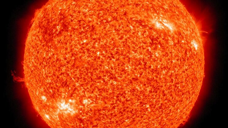 11 Unsettling Things About the Sun That Keep Astronomers Up at Night