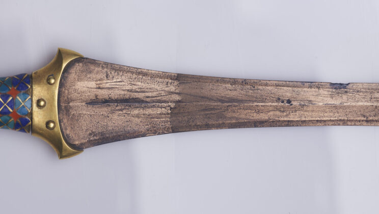 Ancient Egyptian Princesses Buried With Weapons Likely Used Them, Skeleton Study Finds